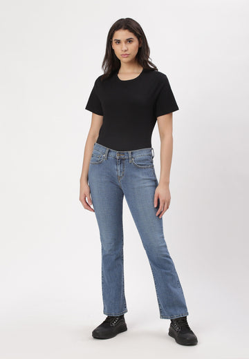 Un - The Sustainable Fashion Allegiance