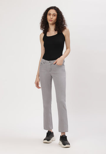 Un - The Sustainable Fashion Allegiance
